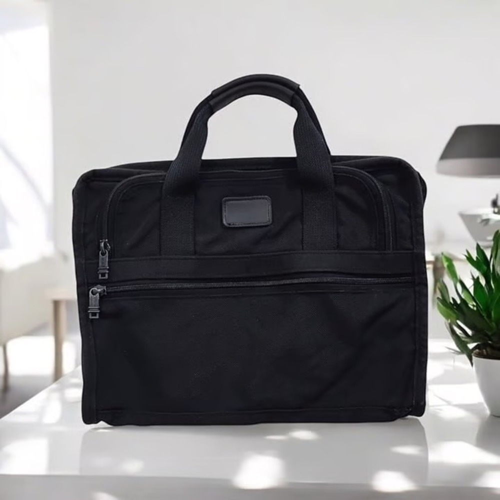 Tumi Black Nylon Expandable‎ Laptop Briefcase Messenger Bag Travel Vacation Gift - Picture 14 of 14